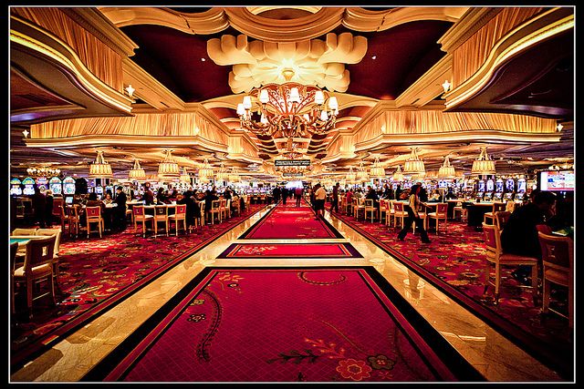 Casino Heroes آن لائن کیسینو میں اصل گیمز